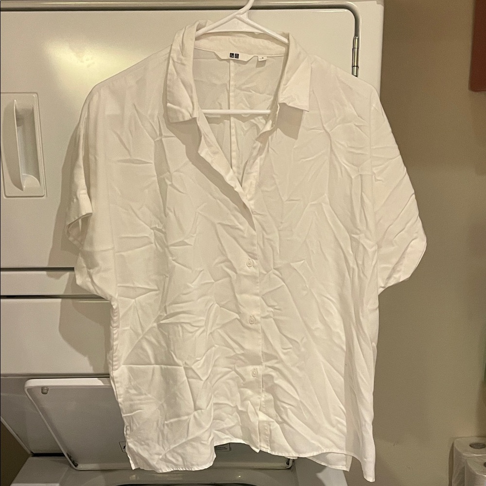 Uniqlo Women's White Button Down Shirt